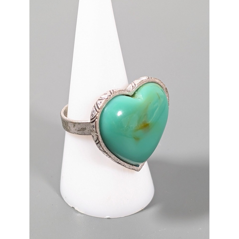 Silver‎ Tone Faux Turquoise Heart Cocktail Ring Size 8 Boho Southwestern